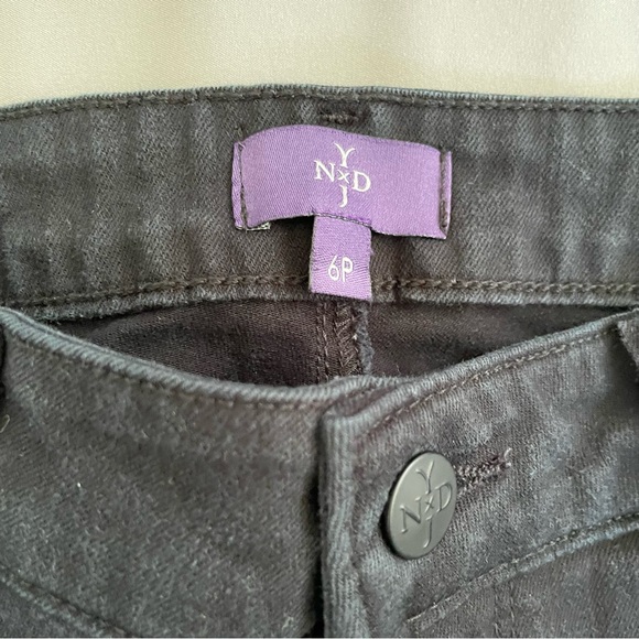 NYDJ High-Waist Black Skinny Ankle Lift-Tuck Jeans - Picture 8 of 16